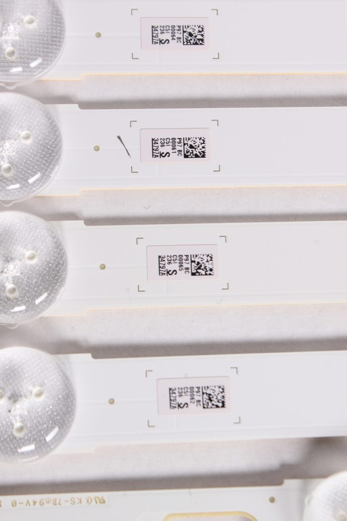 UN65JU6500 BN9634797A BN9634798A LEDS,