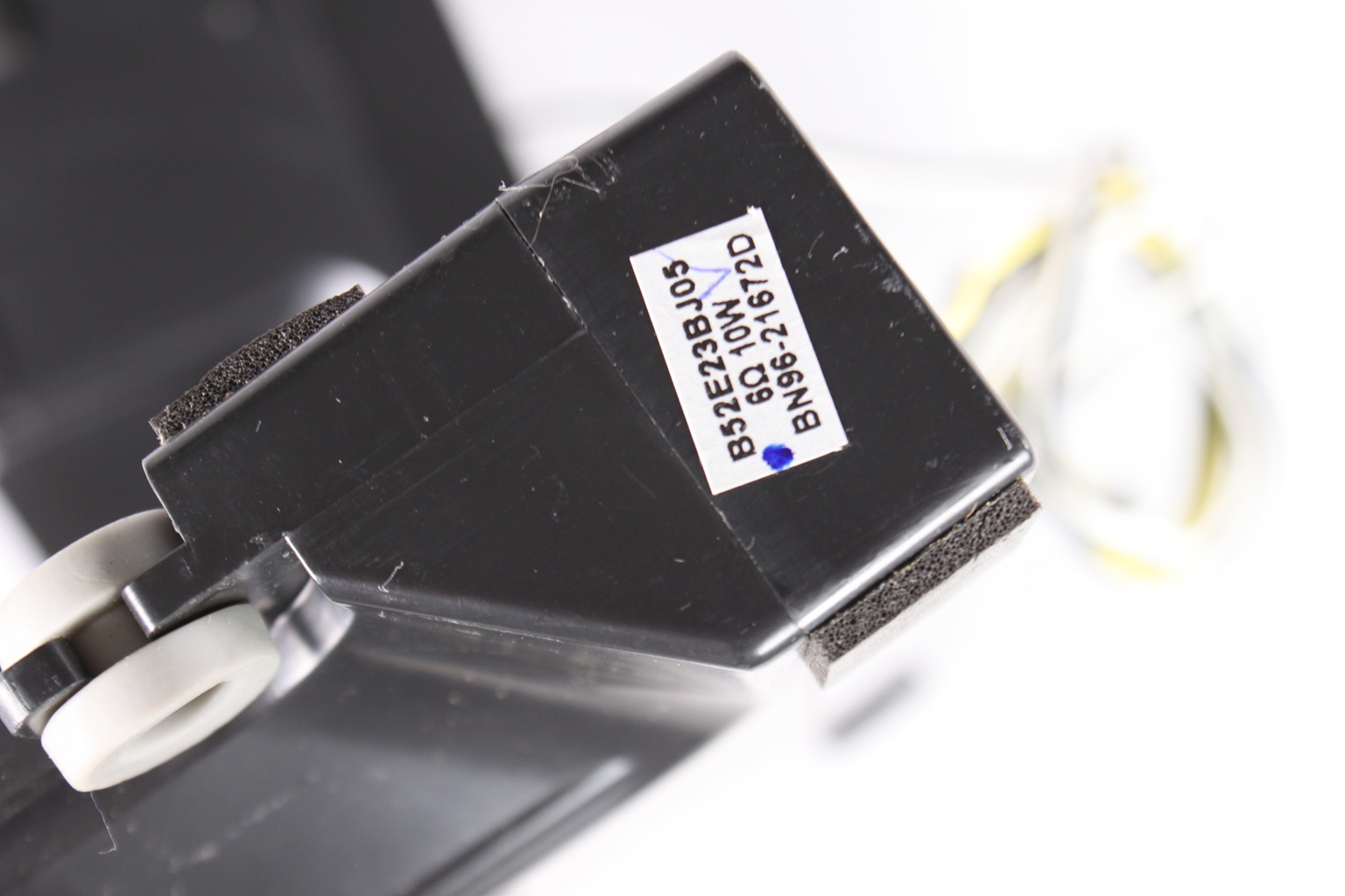 PN64E7000 BN96-21672A SPEAKERS